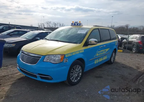 2014 Chrysler Town & Country Touring-L z USA, uszkodzony, nr VIN 2C4RC1CG5ER238422